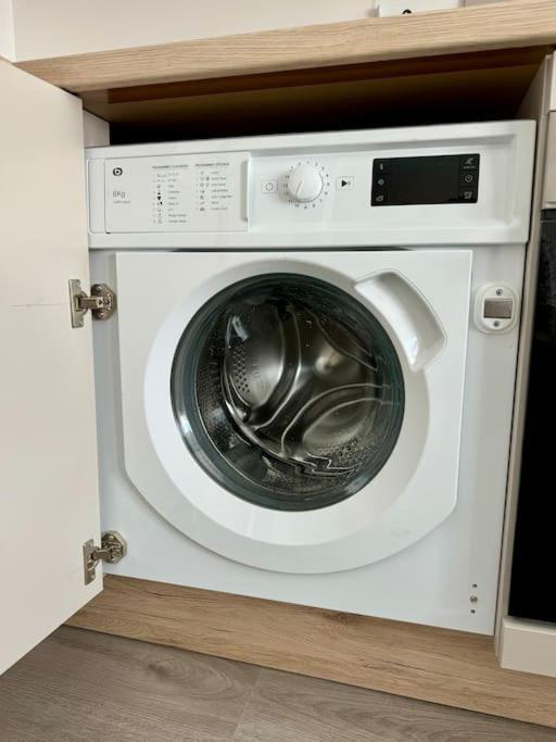 Studio Moderne Et Tout Equipe, Proche Du Rer, Paris & Aeroport D'Orly En 20 Min, Lit Bebe Sur Demande Vitry-sur-Seine Eksteriør billede